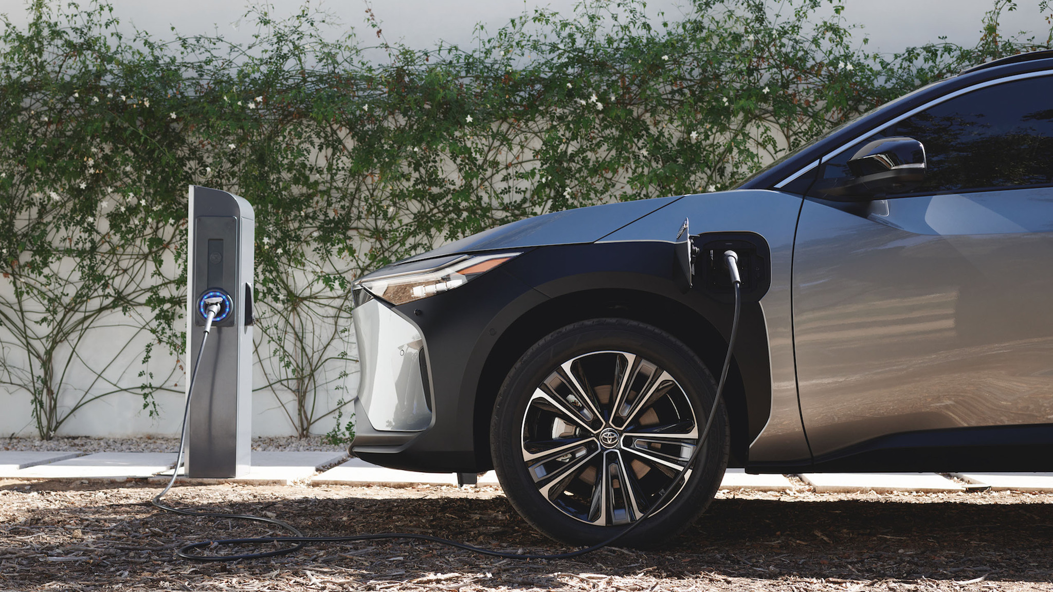 Main slider - ATBALSTS ELEKTROMOBIĻA IEGĀDEI